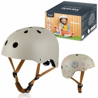 Kinderhelm met doos